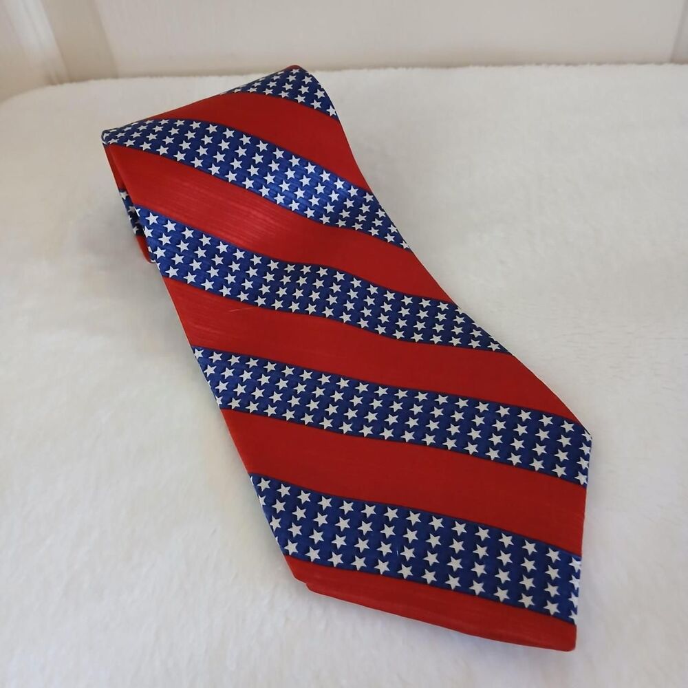 VTG American Traditions Red White Blue 100% Silk Stars & Stripes Neck Tie Merica